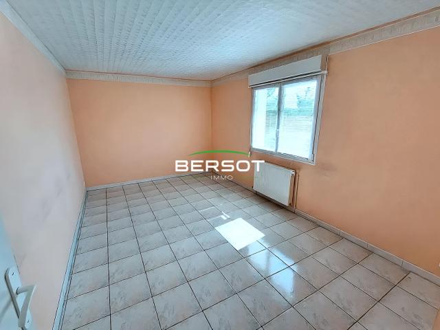 QUINCEY ? PAVILLON DE PLAIN PIED 91 M2