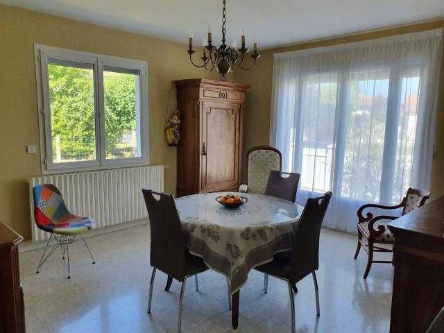 Maison de plain pied en parfait état ! 86m² Cozes