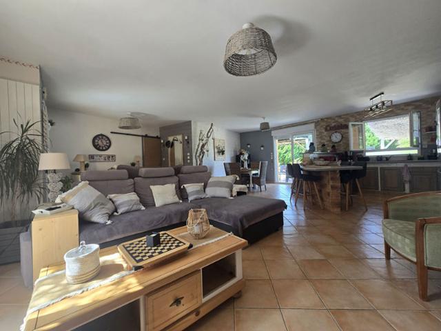 Maison de plain pied et studio indépendant