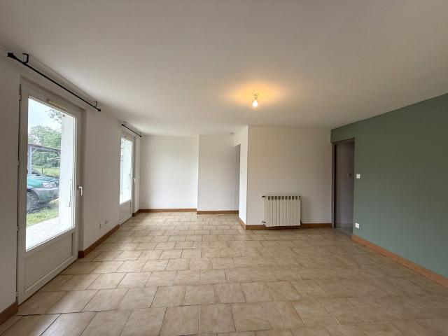 Maison de plain pied Jû Belloc