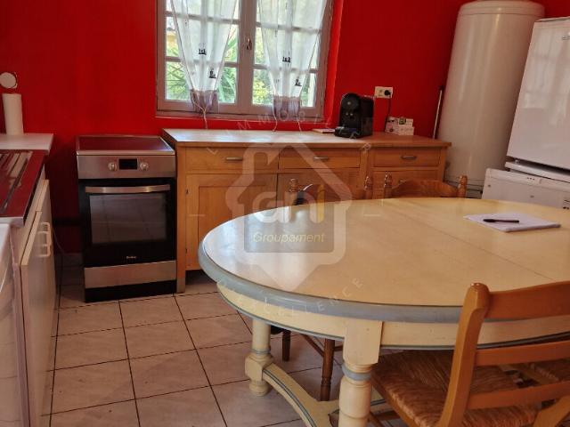 MAISON DE PLAIN PIED MEUBLEE VILLENEUVE
