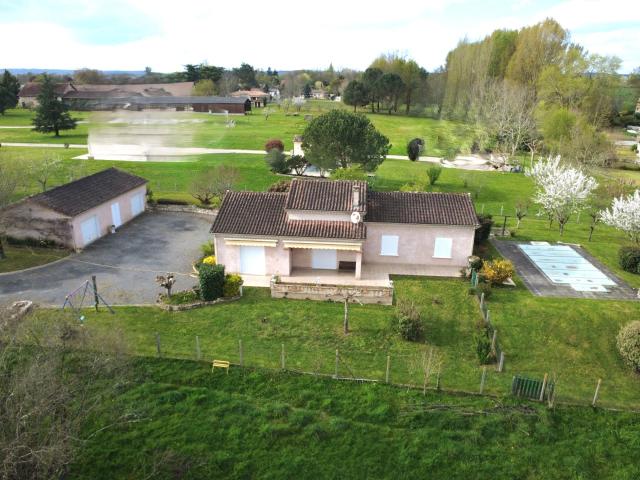 MAISON DE PLAIN PIED PROCHE BERGERAC