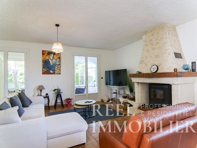 Maison de plain pied rénovée avec garage, sous sol et grand. 119m² L'Isle Jourdain