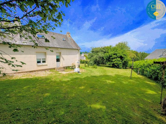 MAISON DE PLAIN PIED SUR GRAND TERRAIN CONSTRUCTIBLE SAINT MALO DE BEIGNON 56380 AVEC CHT IMMOBILIER
