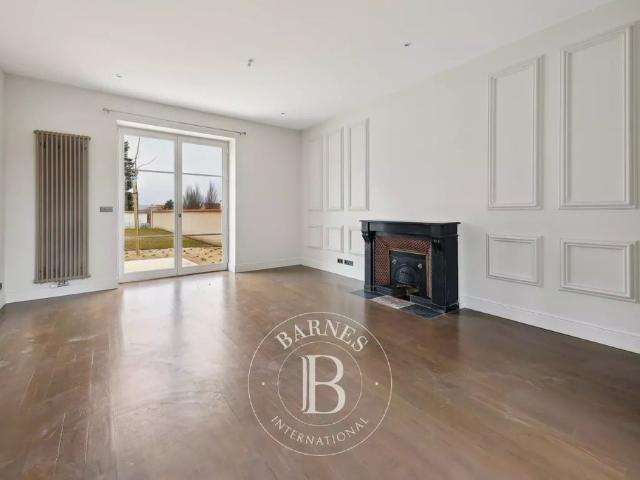 Maison de prestige de 168 m2 en location Chaponnay, France