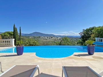 Maison de prestige de 180 m2 en location Valbonne, Provence Alpes Côte d'Azur