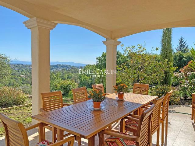 Maison de prestige de 180 m2 en location Valbonne, Provence Alpes Côte d'Azur