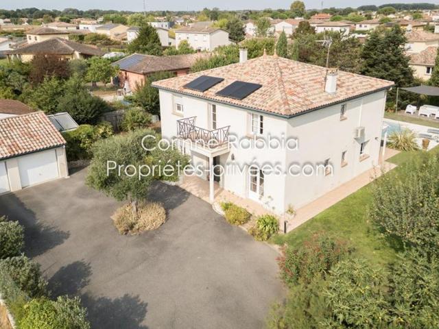 Maison de prestige de 190 m2 en vente Fenouillet, France