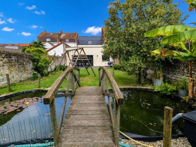 Maison de prestige de 205 m2 en vente Quesnoy sur Deûle, Hauts de France