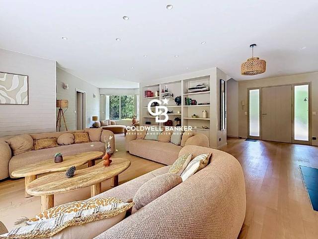 Maison de luxe de 221 m2 en location Les Sables d'Olonne, France