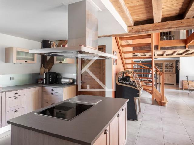 Maison de prestige de 380 m2 en vente Québriac, France