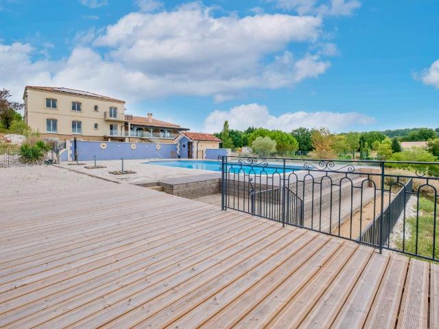 Maison de prestige d'environ 423m2 avec vue panoramique, pis. 503m² Sainte Livrade sur Lot