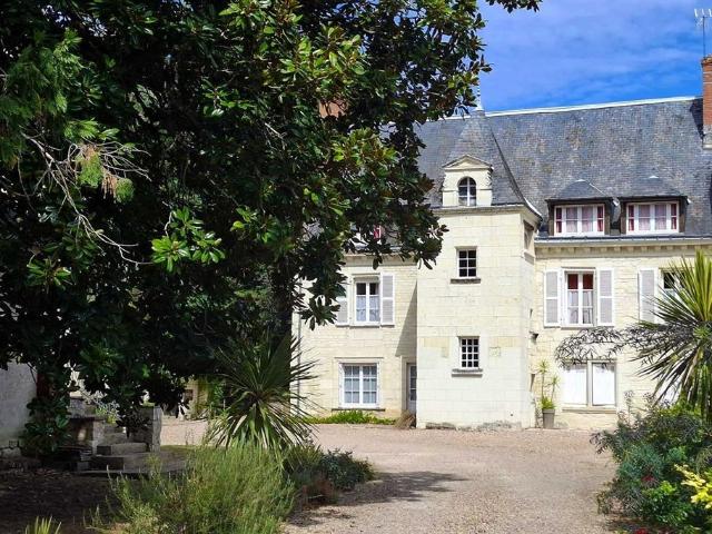 Maison de prestige en vente Beaumont en Véron, Centre