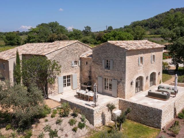 Maison de prestige en vente MENERBES, Ménerbes, Provence Alpes Côte d'Azur