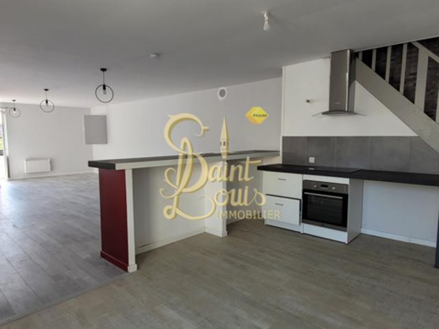 MAISON DE TYPE 4 DE 110 M2 3 CHAMBRES CELLIER