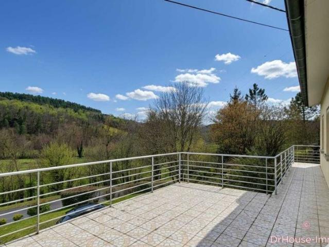 Maison de type F3 avec sous sol et terrain