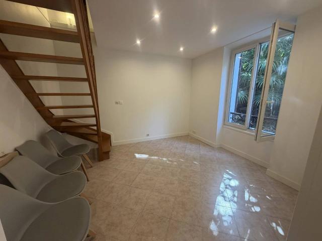 Maison de type F3 meublée au sein d'une petite copropriété