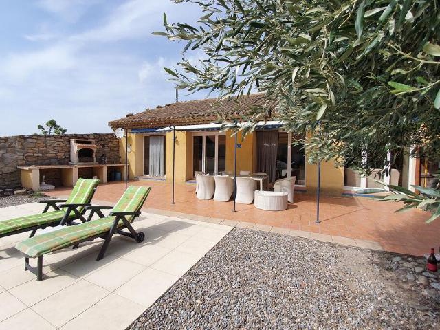 Maison de vacances avec piscine privée 140m² Marseillette