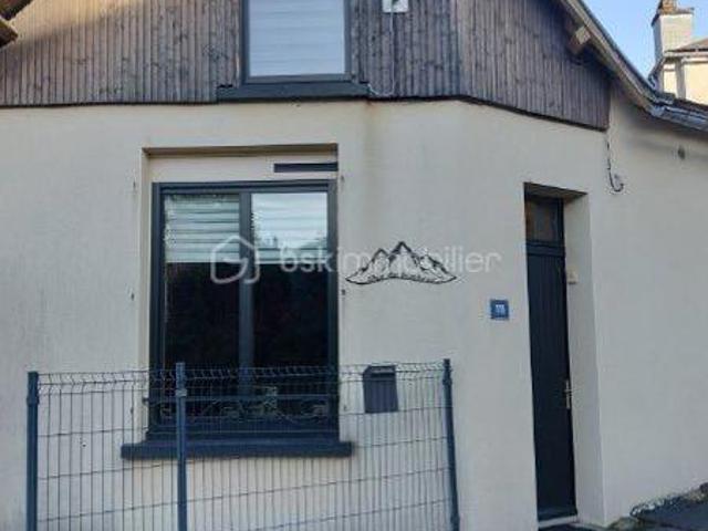 MAISON DE VILLAGE