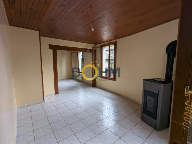 Maison de village 4 pièce s 2 chambre s 81 m²