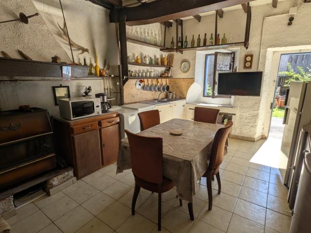 Maison de village 65 m2 avec grange et jardin