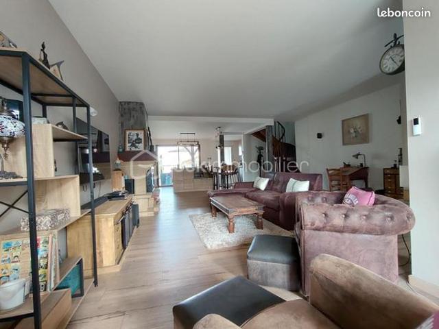 Maison de village 6 pièces 173 m²