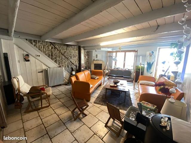 Maison de village 6 pièces 200 m²