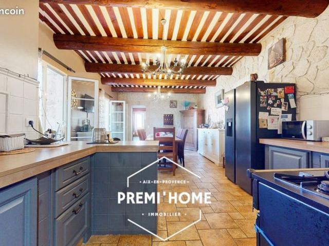 Maison de village 7 pièces 215 m²