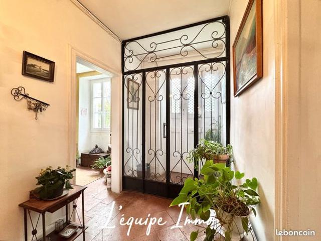 Maison de village 7 pièces 215 m²