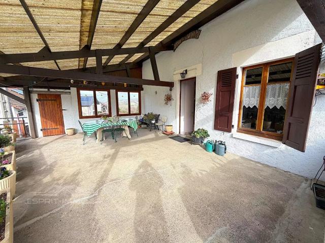 Maison de village 84 m2 avec grande terrasse