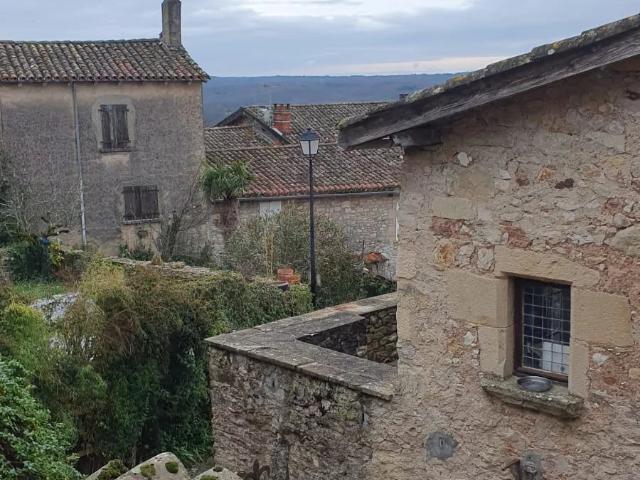 MAISON DE VILLAGE