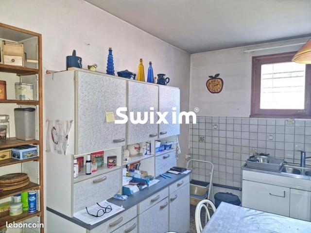 Maison de village 10 pièces 216 m²