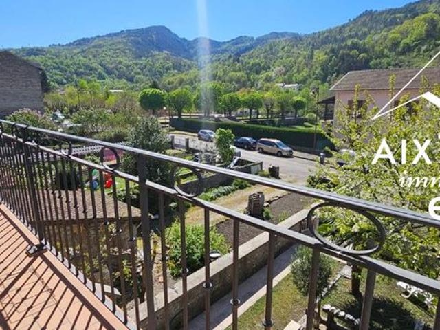 Maison de village 10 pièces 282 m²