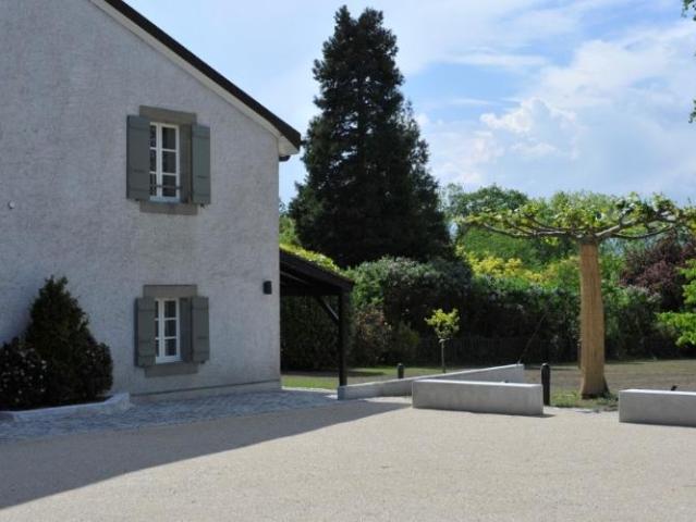 MAISON DE VILLAGE 11 pièces