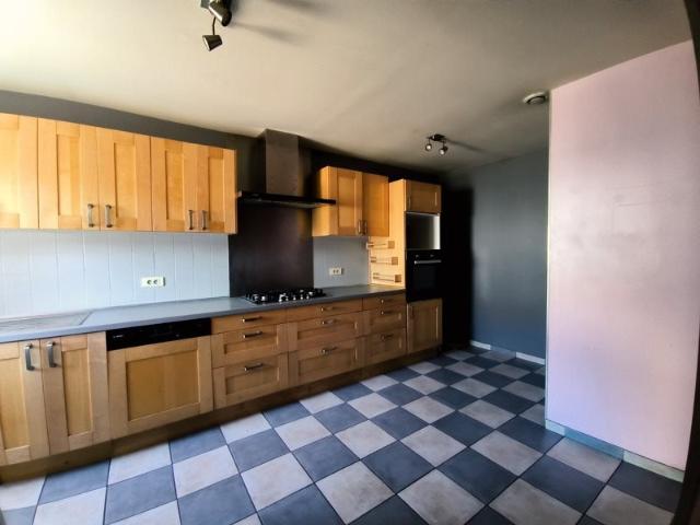 Maison de village 130m² et 62m² de potentiel 3 chambres Bur. 130m² Trèves
