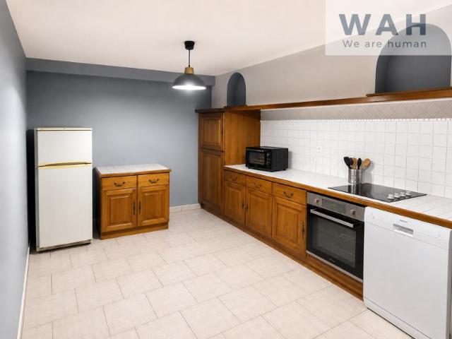 MAISON DE VILLAGE 140 m2 5 PIÈCES 175 000 EUR GENERAC 3