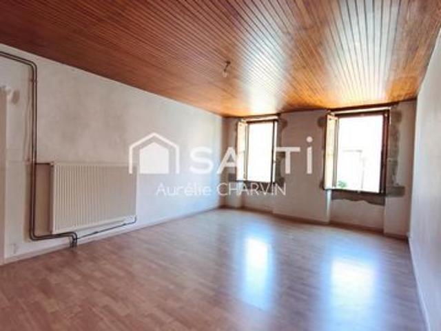 MAISON DE VILLAGE 174 M2 3 CHAMBRE TERRASSE