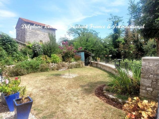 Maison de village 185m² Fonroque