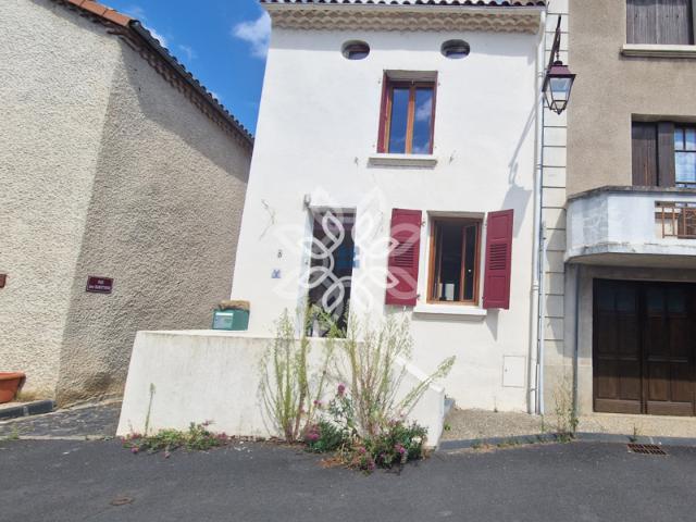 MAISON DE VILLAGE