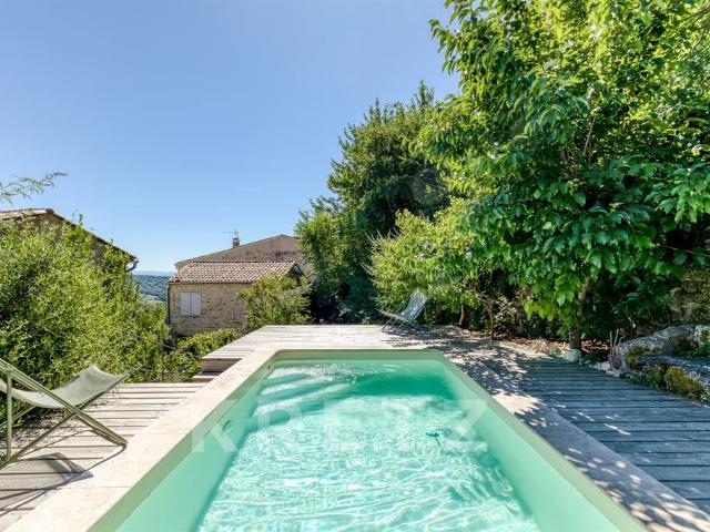 Maison de village 230m2 centre Forcalquier entièrement rénov. 230m² Forcalquier