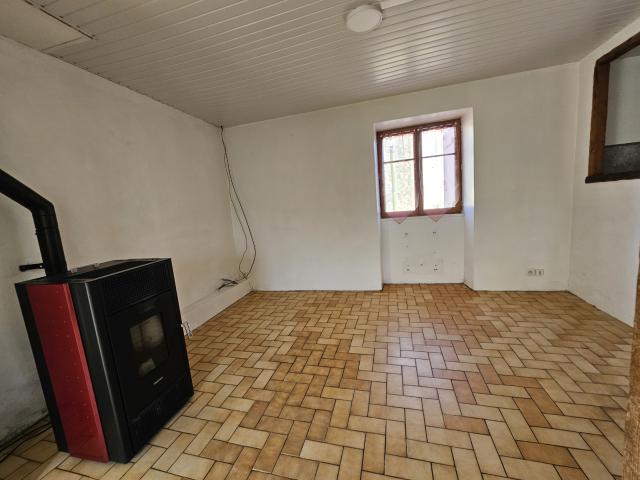 MAISON DE VILLAGE 2 CHAMBRES AUNEAU PROCHE