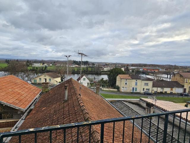 Maison de village 3 chambres à Fumel 110m² Fumel