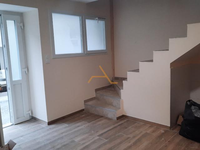 Maison de village 3 pièces, 54m² en location à Puy Saint Martin 680 € par mois