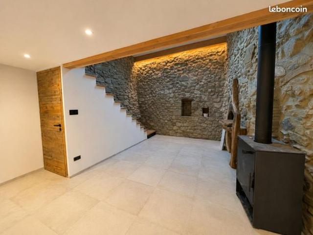 Maison de village 3 pièces 80 m²