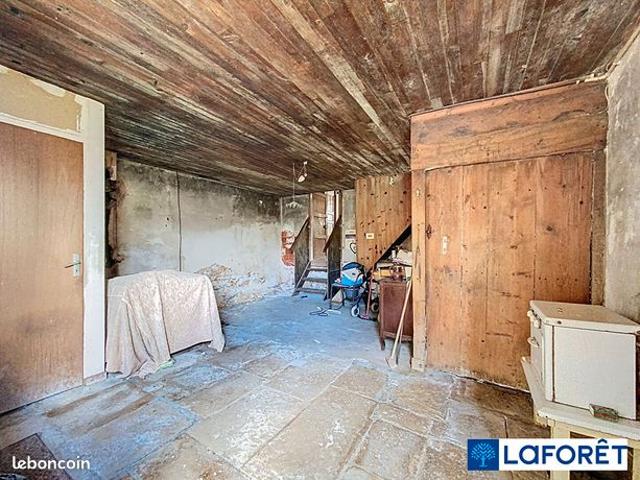 Maison de village 3 pièces 101 m²
