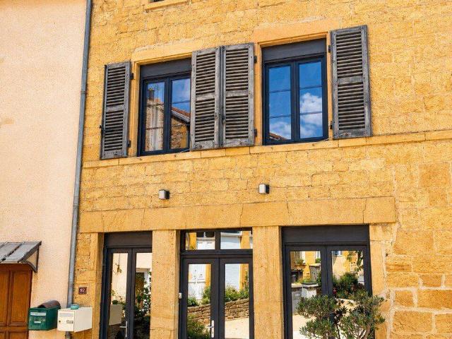 Maison de village T3 en triplex