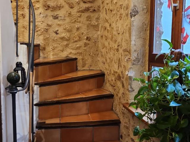 Maison De Village T5 De 179M2 De 3 Niveaux Avec Terrasse Et. 179m² Puisserguier