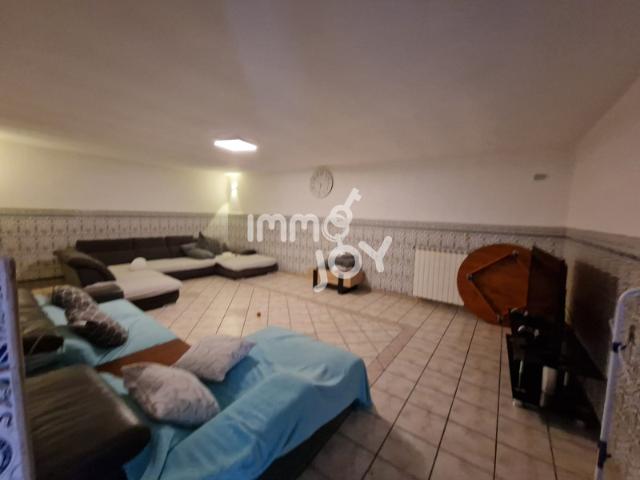 MAISON DE VILLAGE T6 200 M2 11250 VERZEILLE
