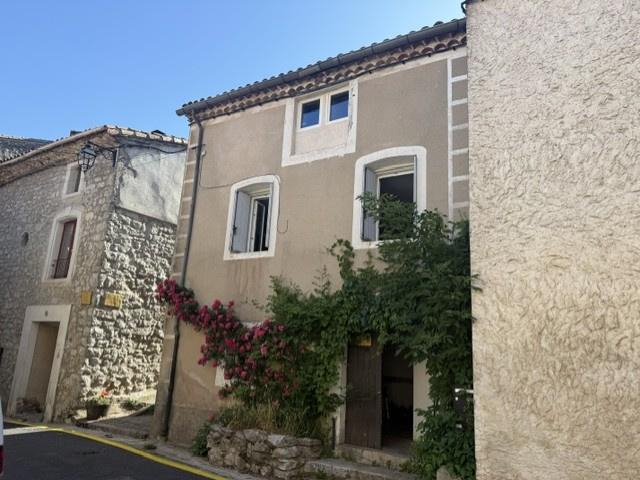 Maison de village T6 à 45 min de Montpellier Rénovée lumineuse polyvalente
