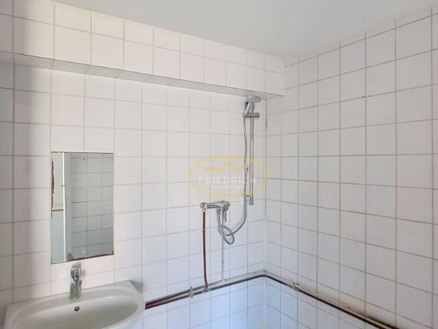 MAISON DE VILLAGE TYPE F4bis PROCHE DU CENTRE VILLE GONDRE